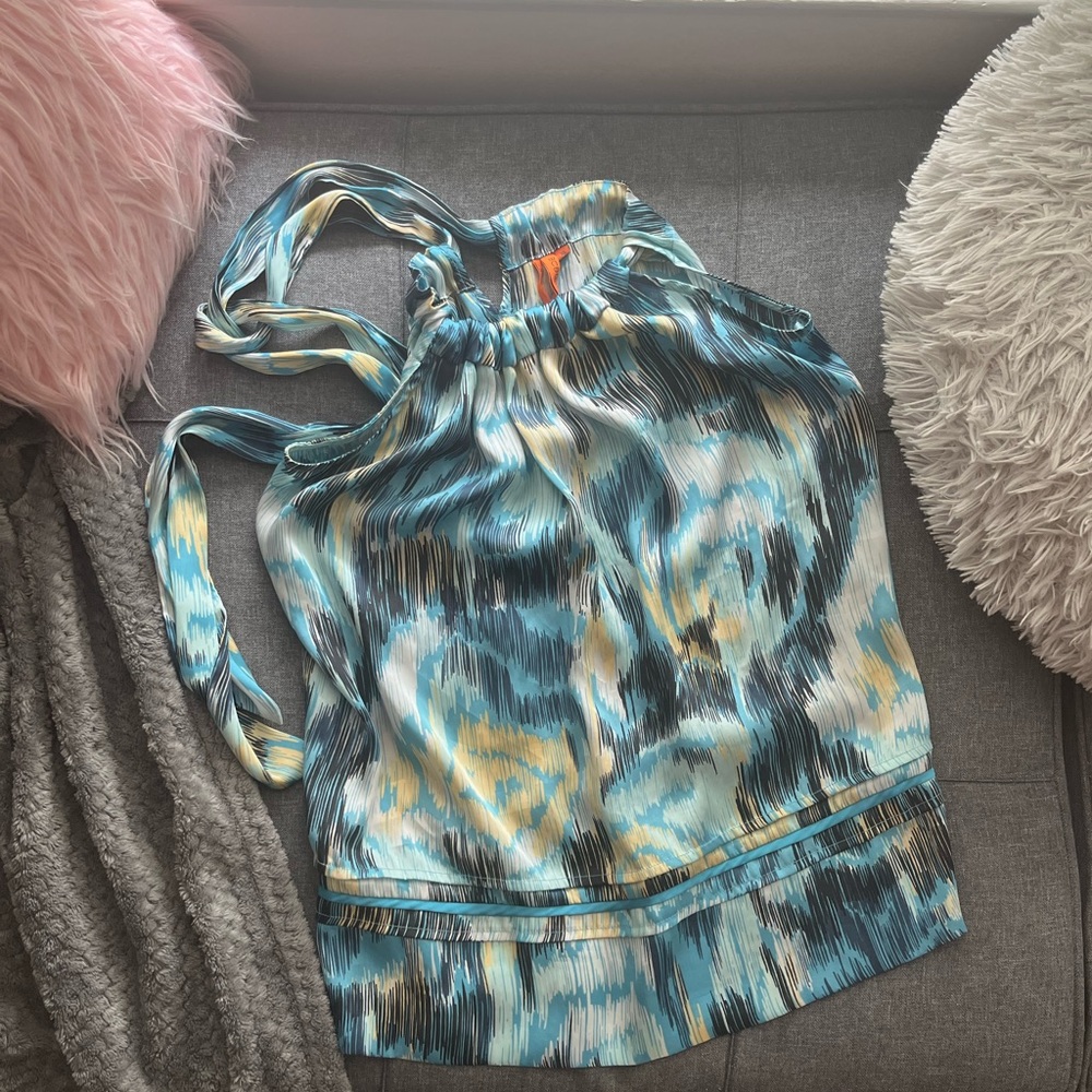 BCBGeneration Silky Tie-Neck Halter Top XS